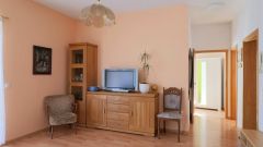 Amt Wachsenburg, möblierte 3-Zimmer-Wohnung mit Balkon, Stellplatz, WLAN und Reinigungsservice