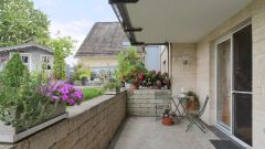 Naumburg, möblierte Souterrain-Wohnung mit großer Terrasse, ruhige Wohnlage