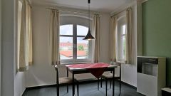 Ronneburg, preiswertes, kleines 1,5-Zimmer-Apartment in der City, Waschmaschine und WLAN inkl.