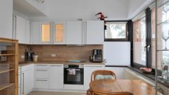 Brasselsberg, möbliertes 1,5-Zimmer-Apartment mit Balkon, Grundreinigung inklusive