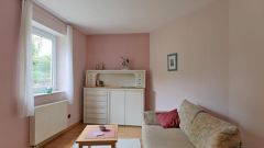 Knüllwald, preiswertes möbliertes Apartment mit Terrasse in ruhiger Wohnlage